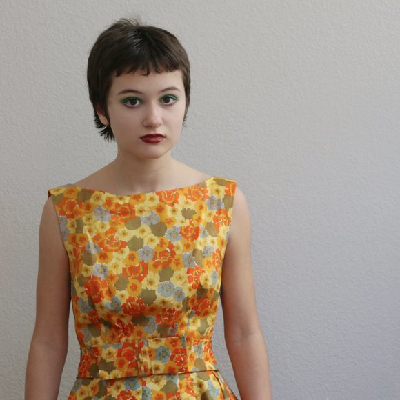 1950's Vibrant Floral Party Dress // Junior or Women's Size Double Extra Small - Picture 5 of 6